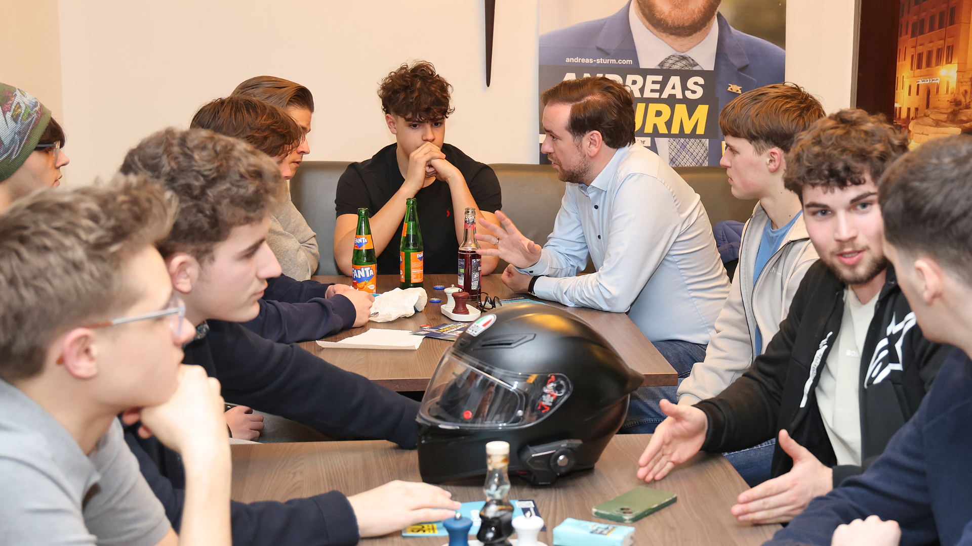 Oftersheim: St�rmischer Dialogabend mit D�nerpreisbremse