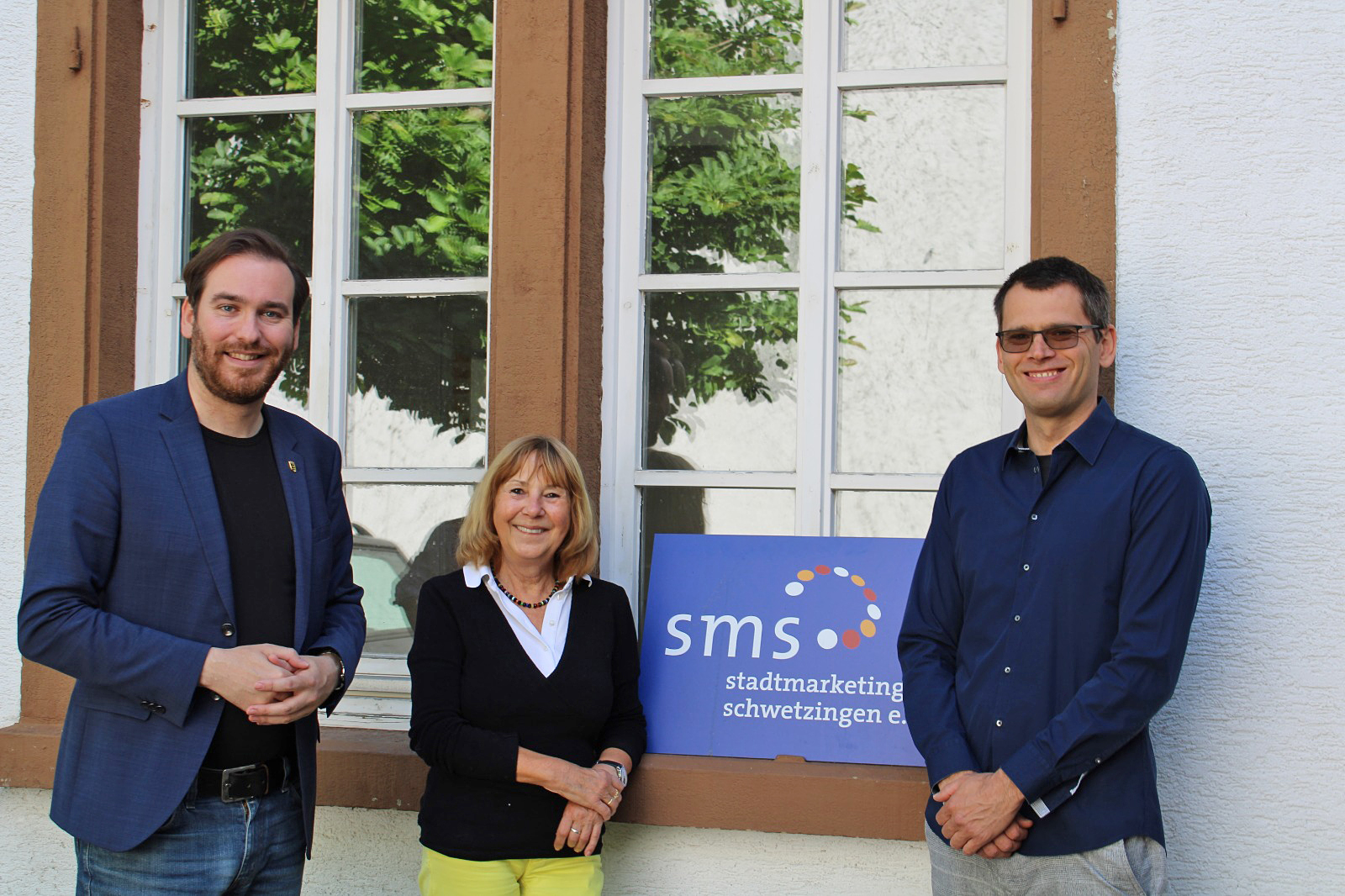 V.l.n.r.: Landtagsabgeordneter Andreas Sturm, Stadträtin Rita Erny und
Oliver Engert (Geschäftsführer Stadtmarketing Schwetzingen e.V.).