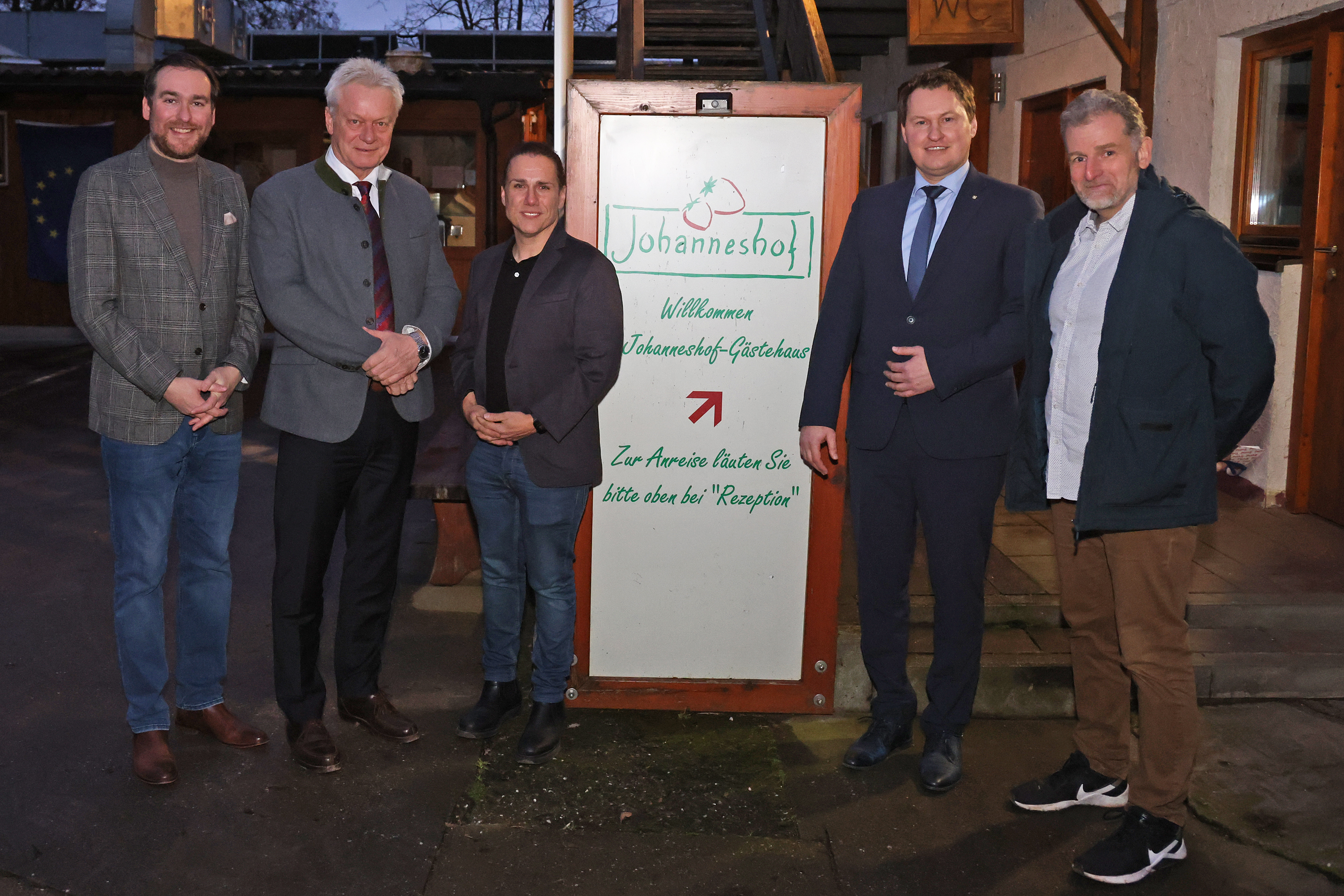  CDU Hockenheim auf dem Johanneshof / Bundeslandwirtschaftsminister Rainer wirbt f�r Vertrauen statt Misstrauen